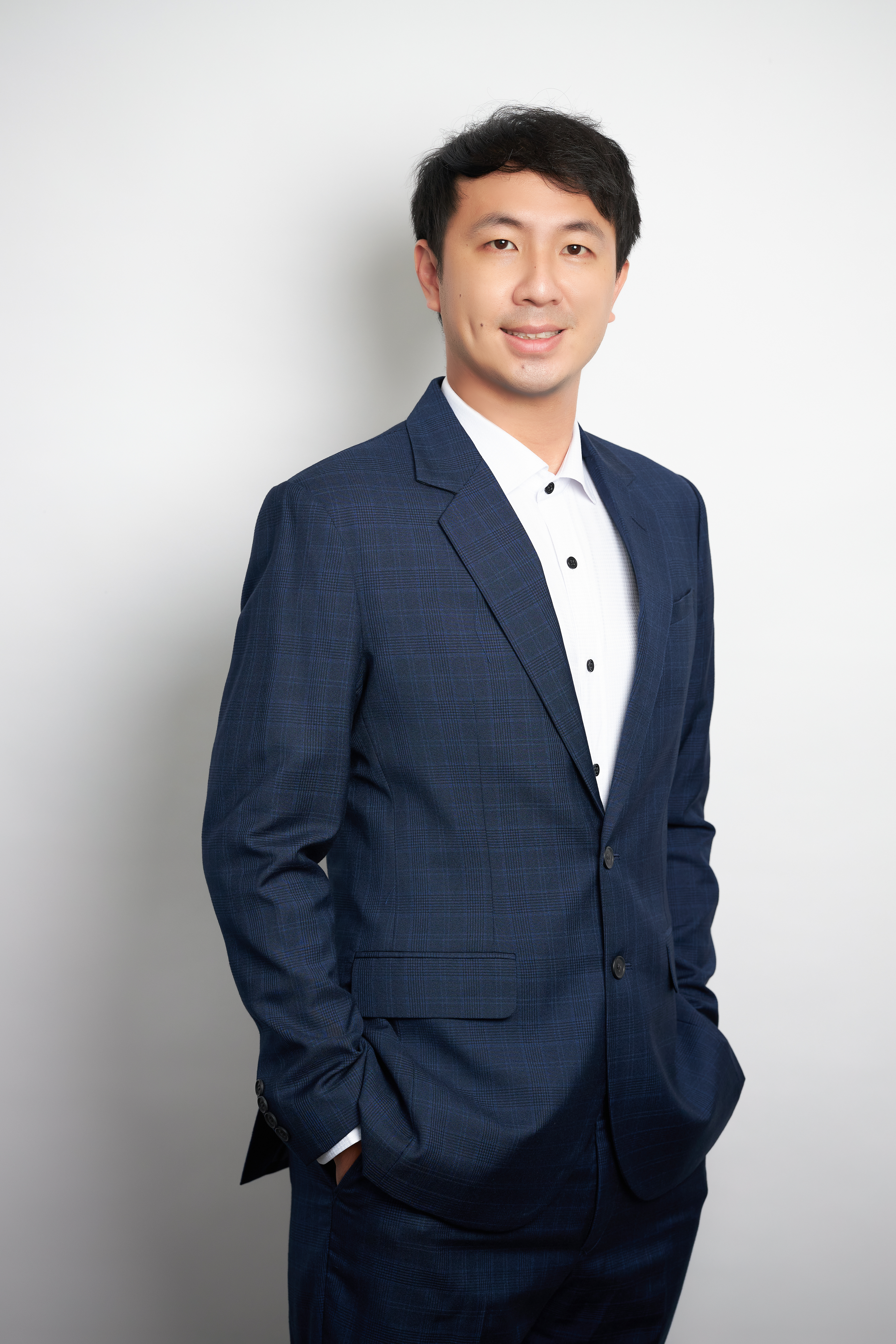 創辦人肖像照